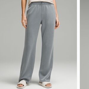 Lululemon Softstreme high rise pant - Belgian Blue - size 8 Tall